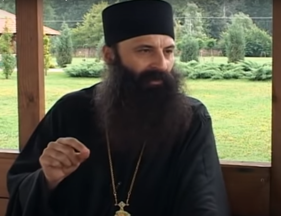I <span style='color:red;'><b>mitropolit Porfirije</b></span> uputio apel vlastima Crne Gore